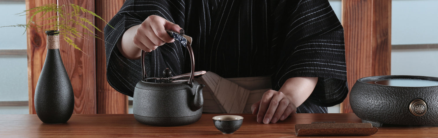 Cast Iron Teapots